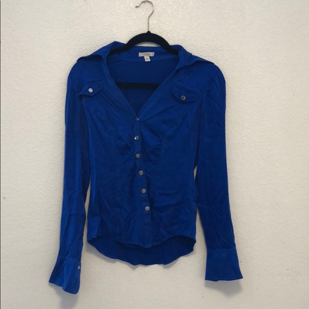 Cache button down